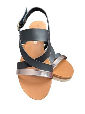 HOT KISS TARA SANDALS